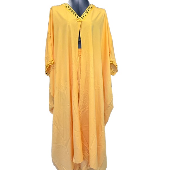 ChicMe Two Piece Yellow Vacation wear V Neck Flare Sleeve Top Wide Leg Pants Set - Picture 4 of 11